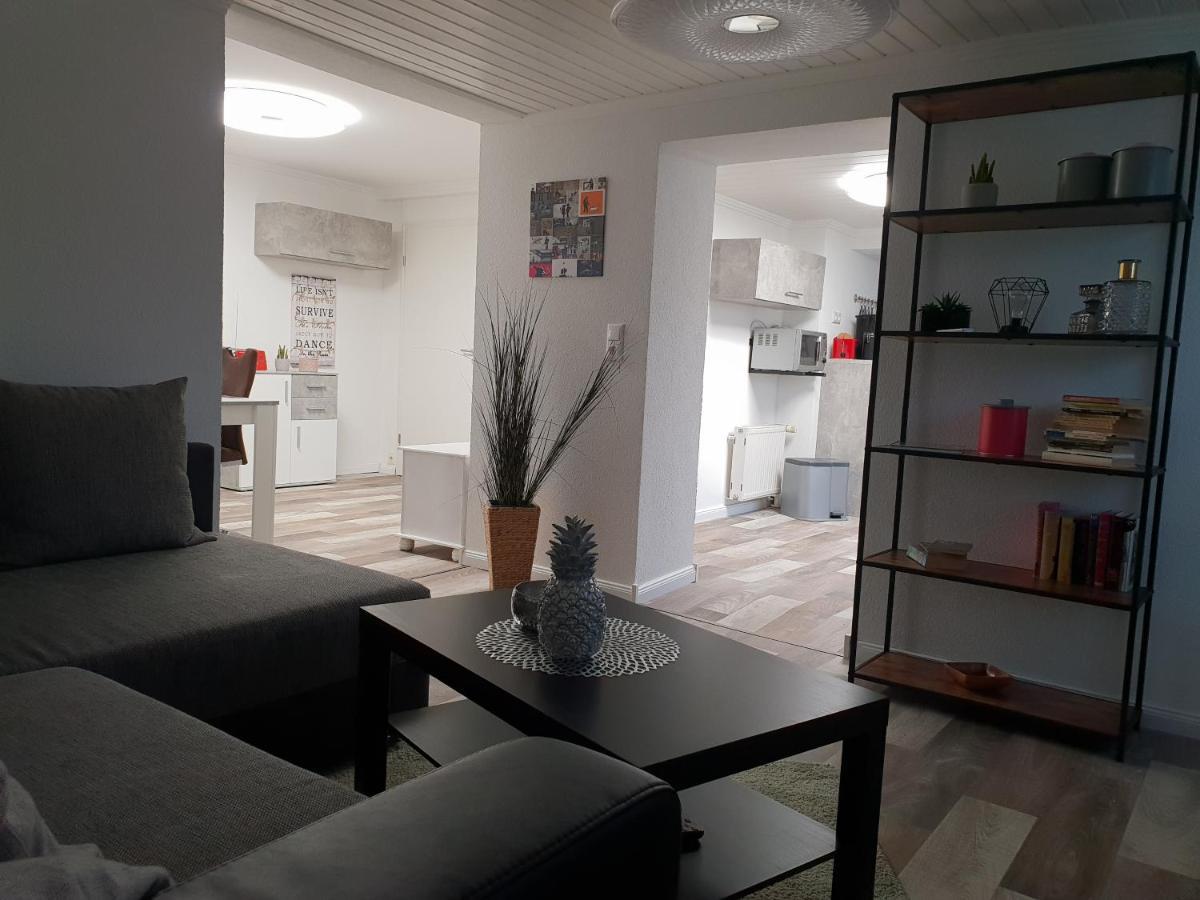 Ferienwohnung Lindenstrasse 8L Flessenow エクステリア 写真